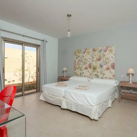 Marisol Villa *