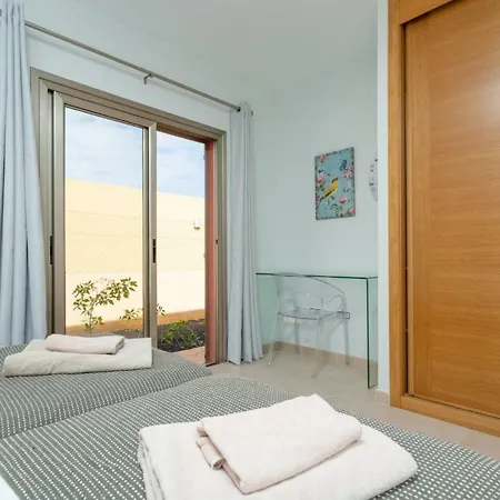 Marisol Villa *